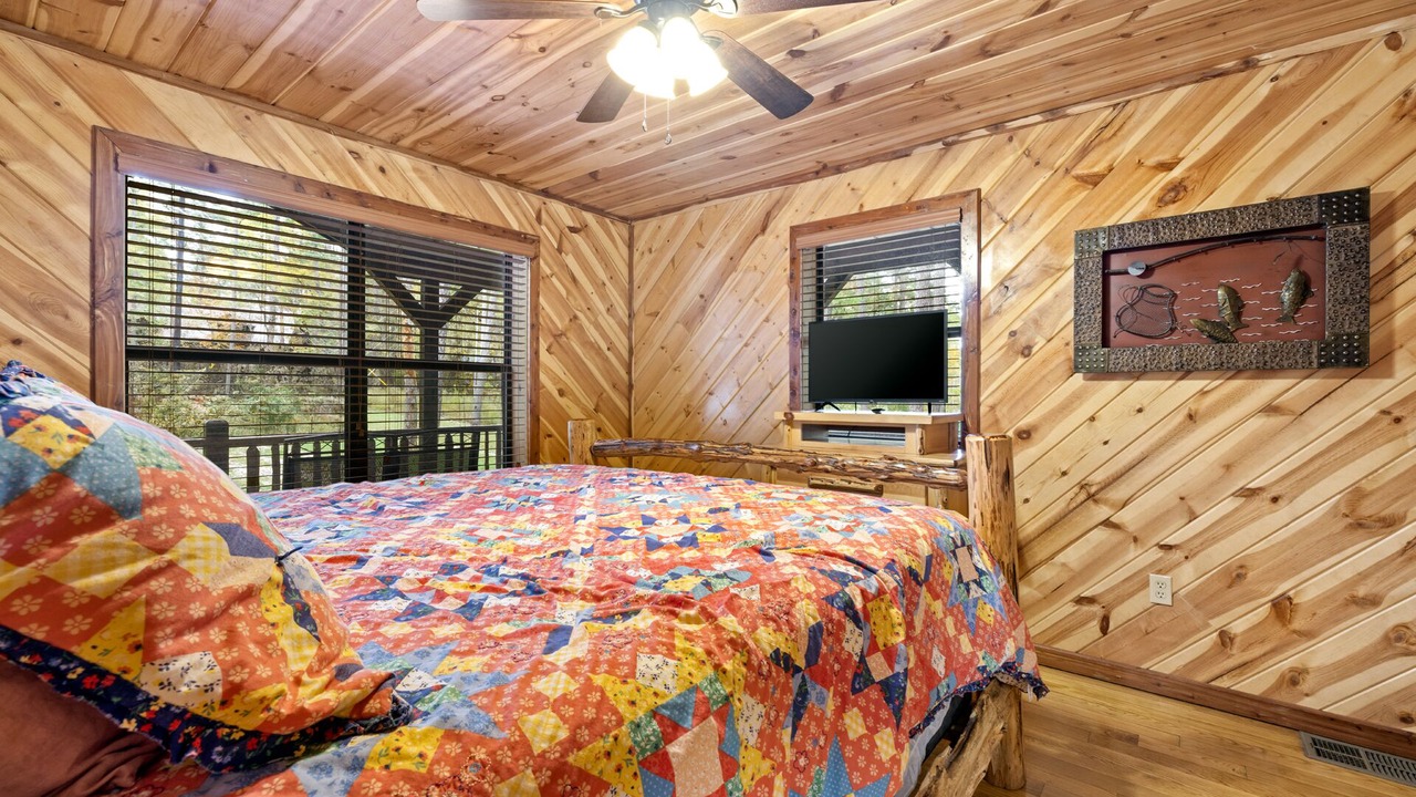 Photo of Bedroom in Broken Bow