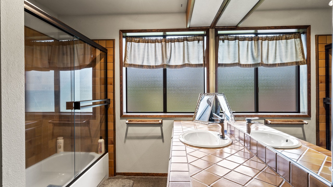 Photo of Bathroom in Gold Hill