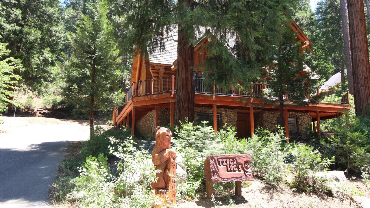 Photo of Outdoor in Yosemite West
