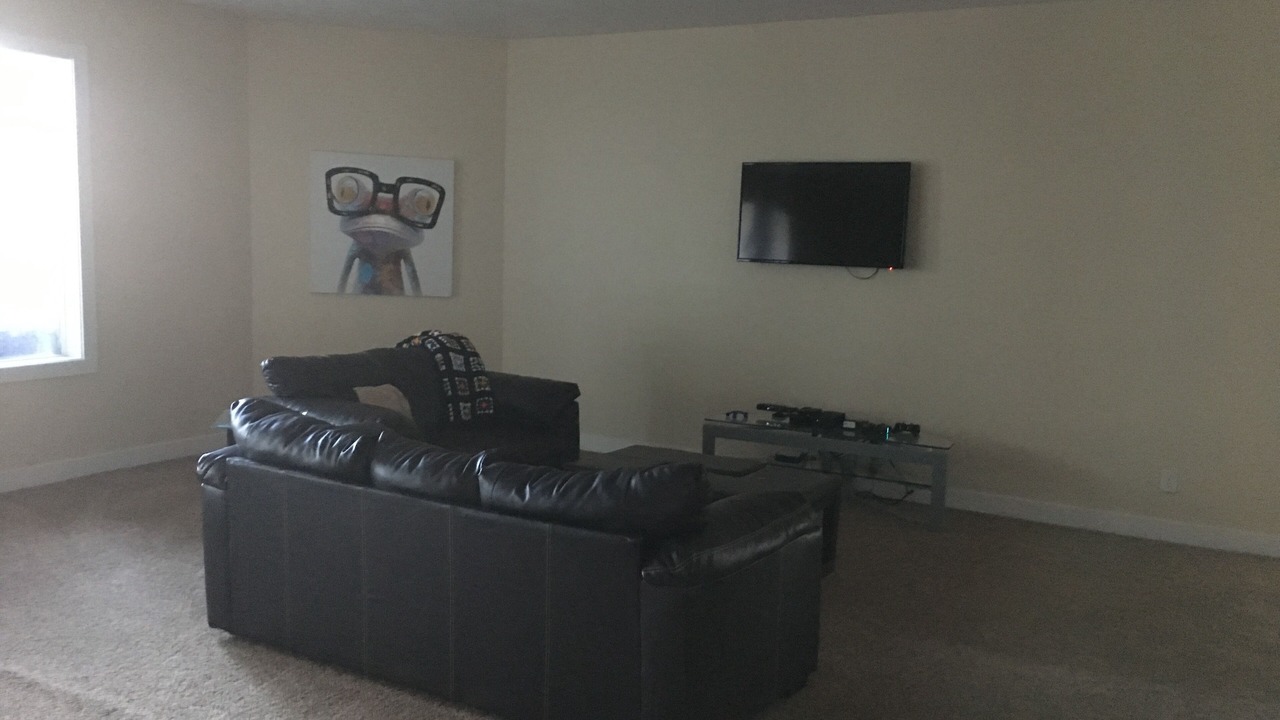 Photo of Livingroom in Bountiful