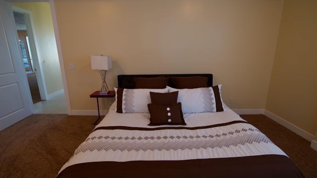 Photo of Bedroom in Bountiful