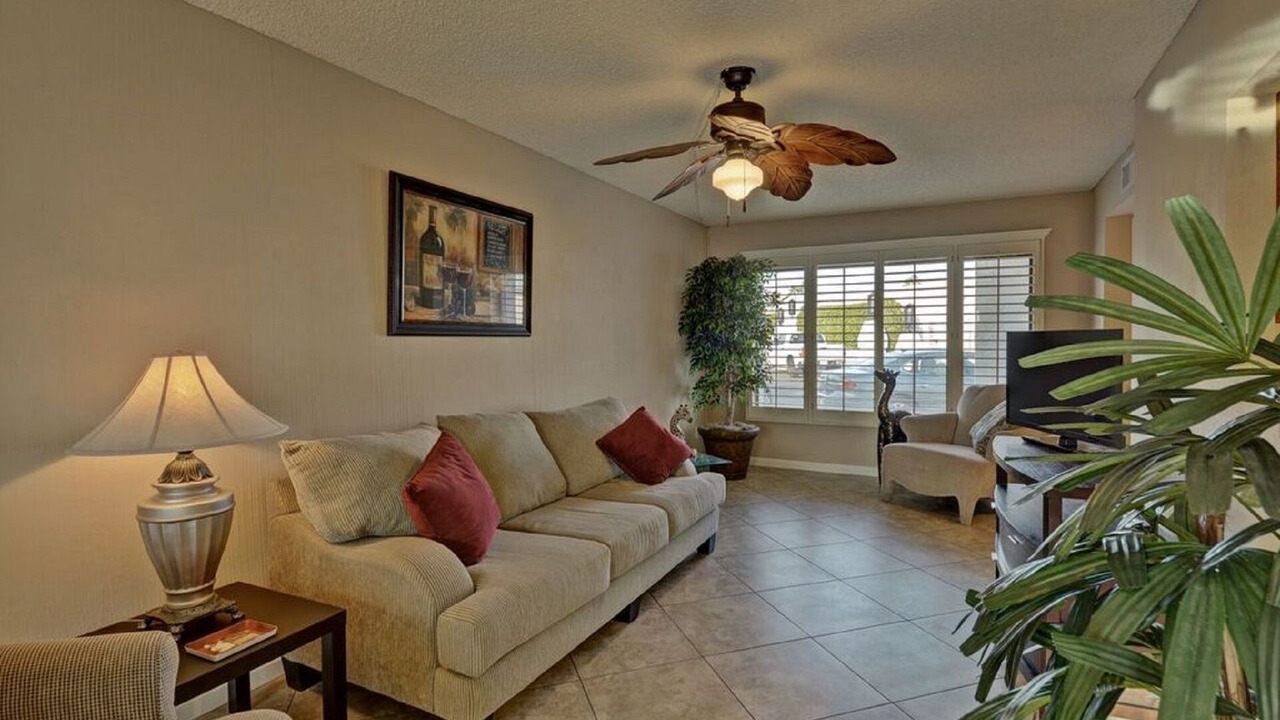 Photo of Livingroom in Deer Valley