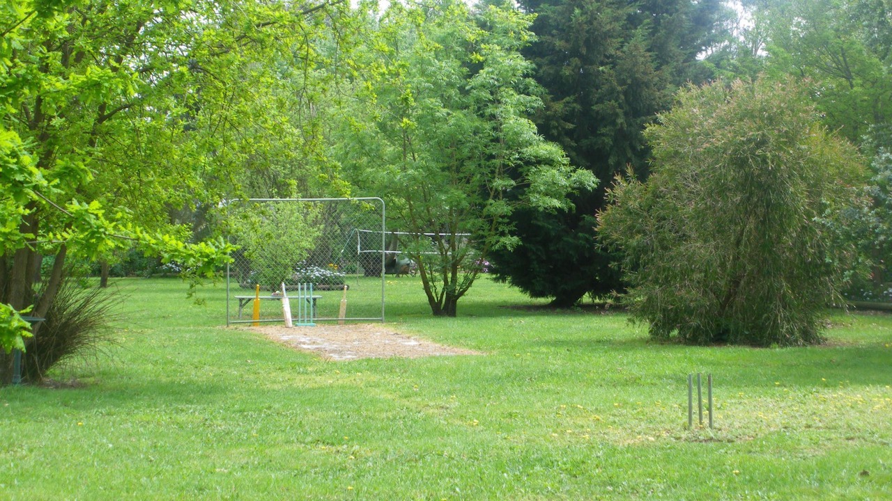 Photo of Others in Cobden