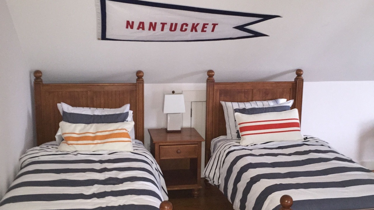 Photo of Others in Naushop