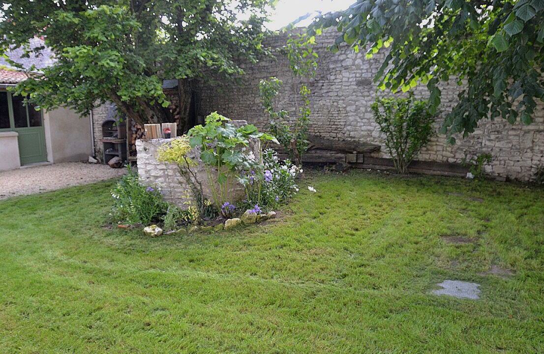 Photo of Outdoor in Braslou