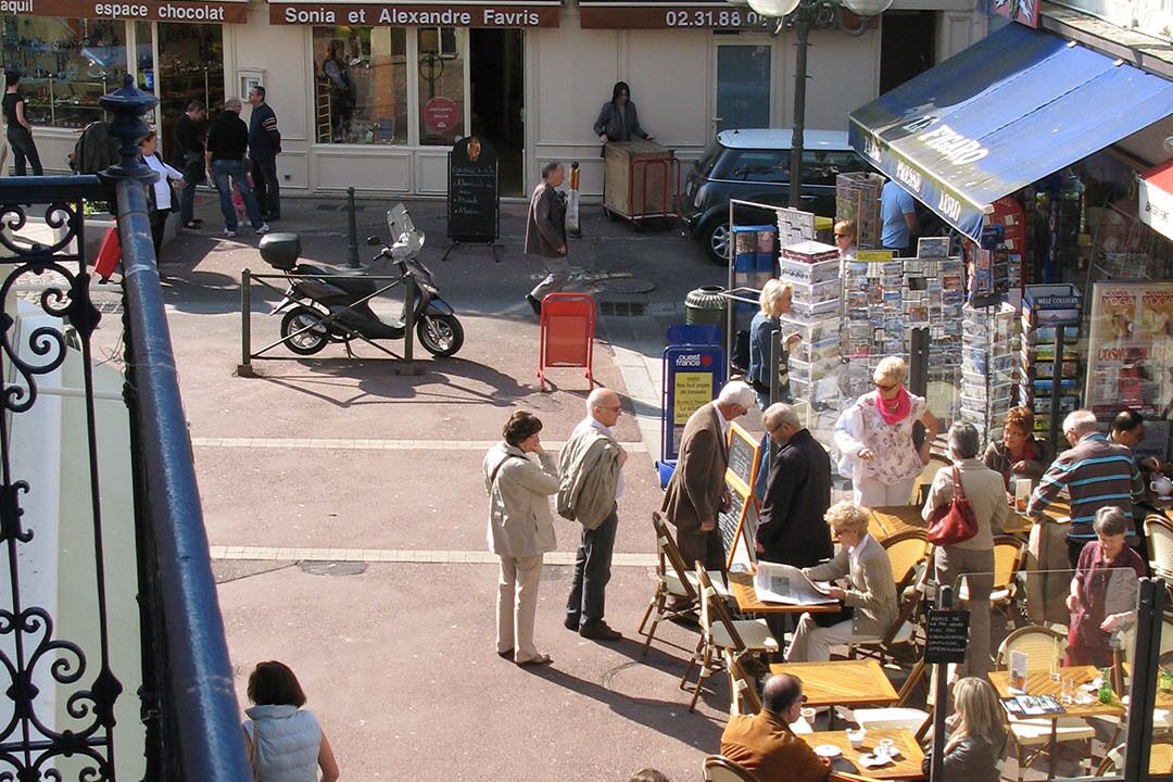 Photo of Patio Balcony in Trouville-sur-Mer
