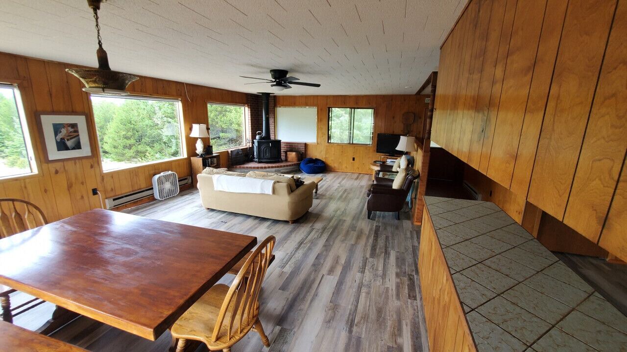 Photo of Bedroom in Long Beach