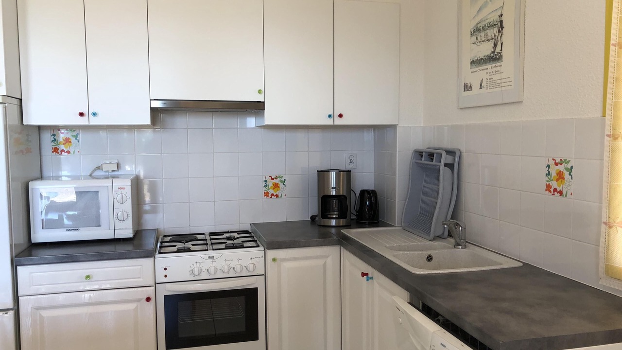 Photo of Kitchen in Saint-Andre-d'Embrun