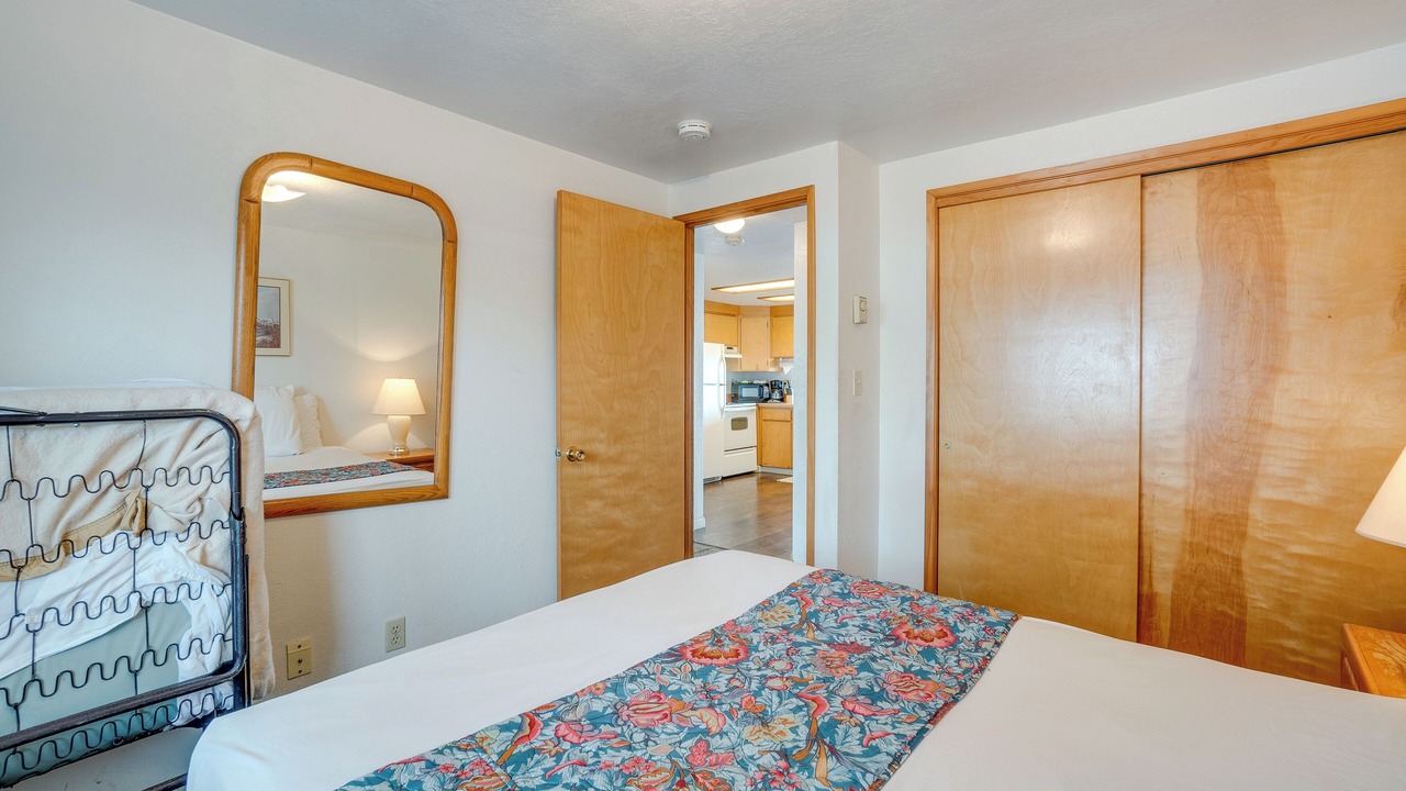 Photo of Bedroom in Smith River