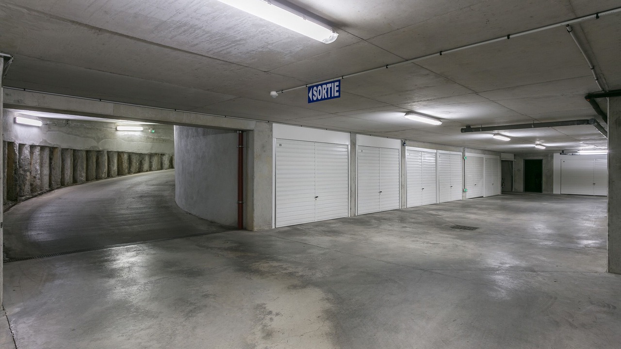 Photo of Others in Aiguerelles