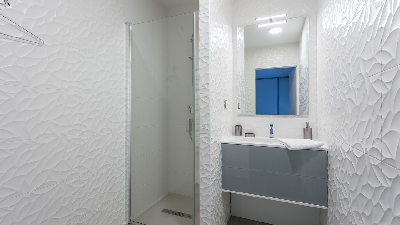 Photo of Bathroom in Aiguerelles