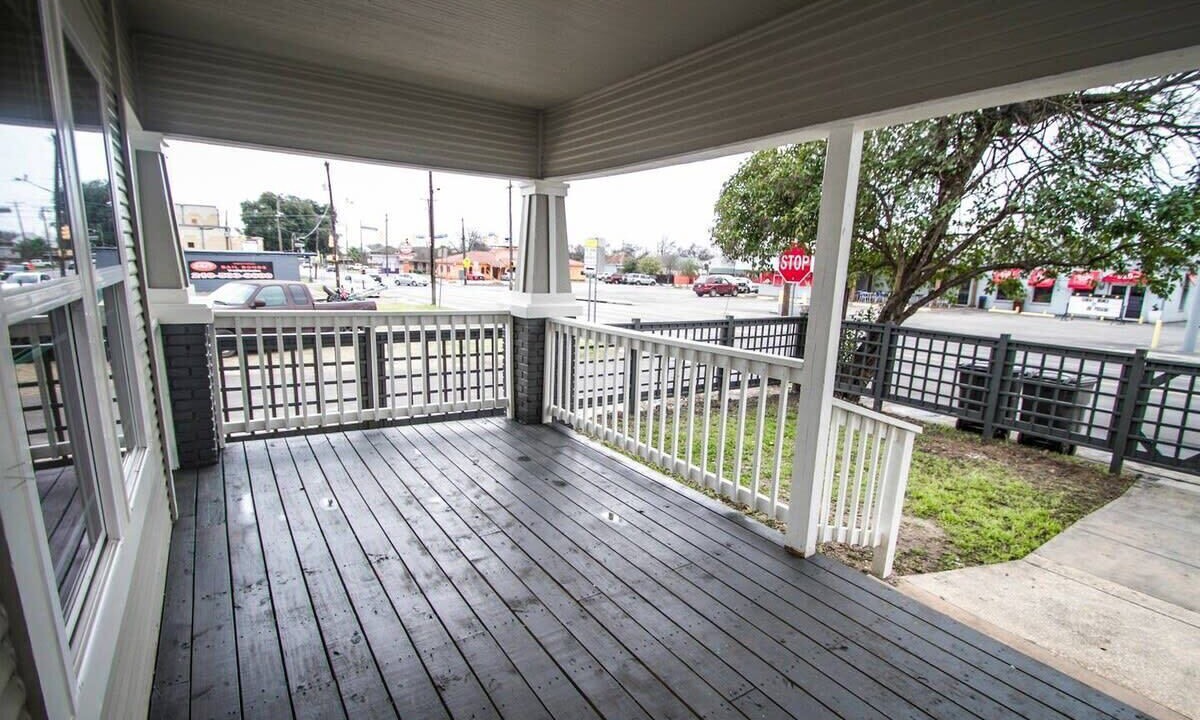 Photo of Patio Balcony in Near East Side