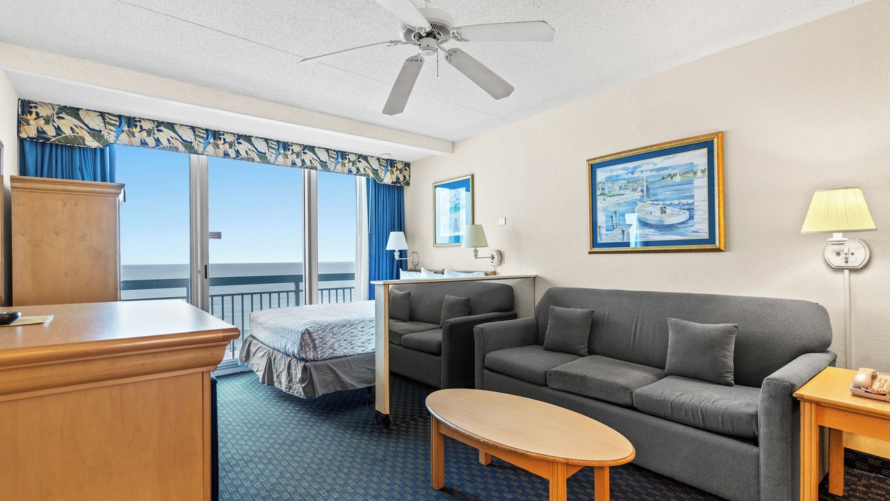 Photo of Livingroom in Downtown Myrtle Beach