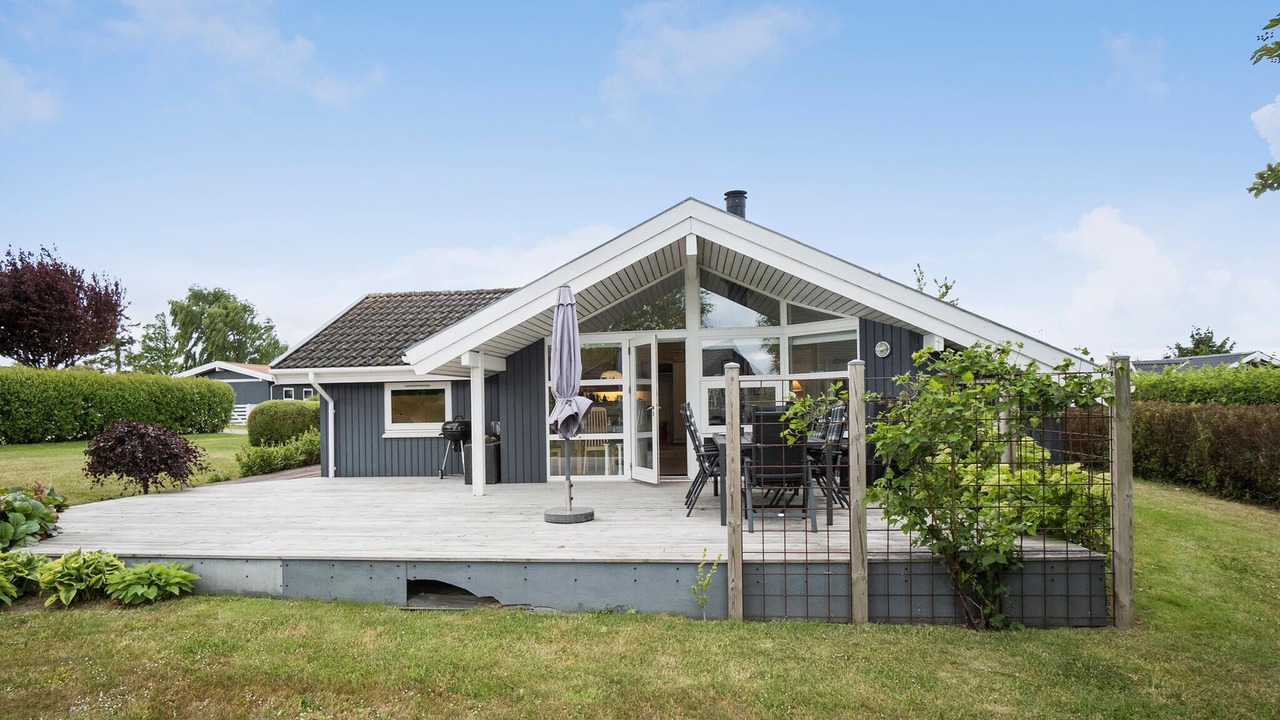 Photo of Others in Næs