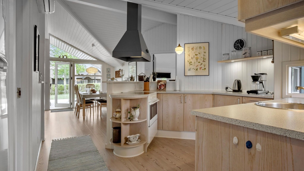 Photo of Others in Næs