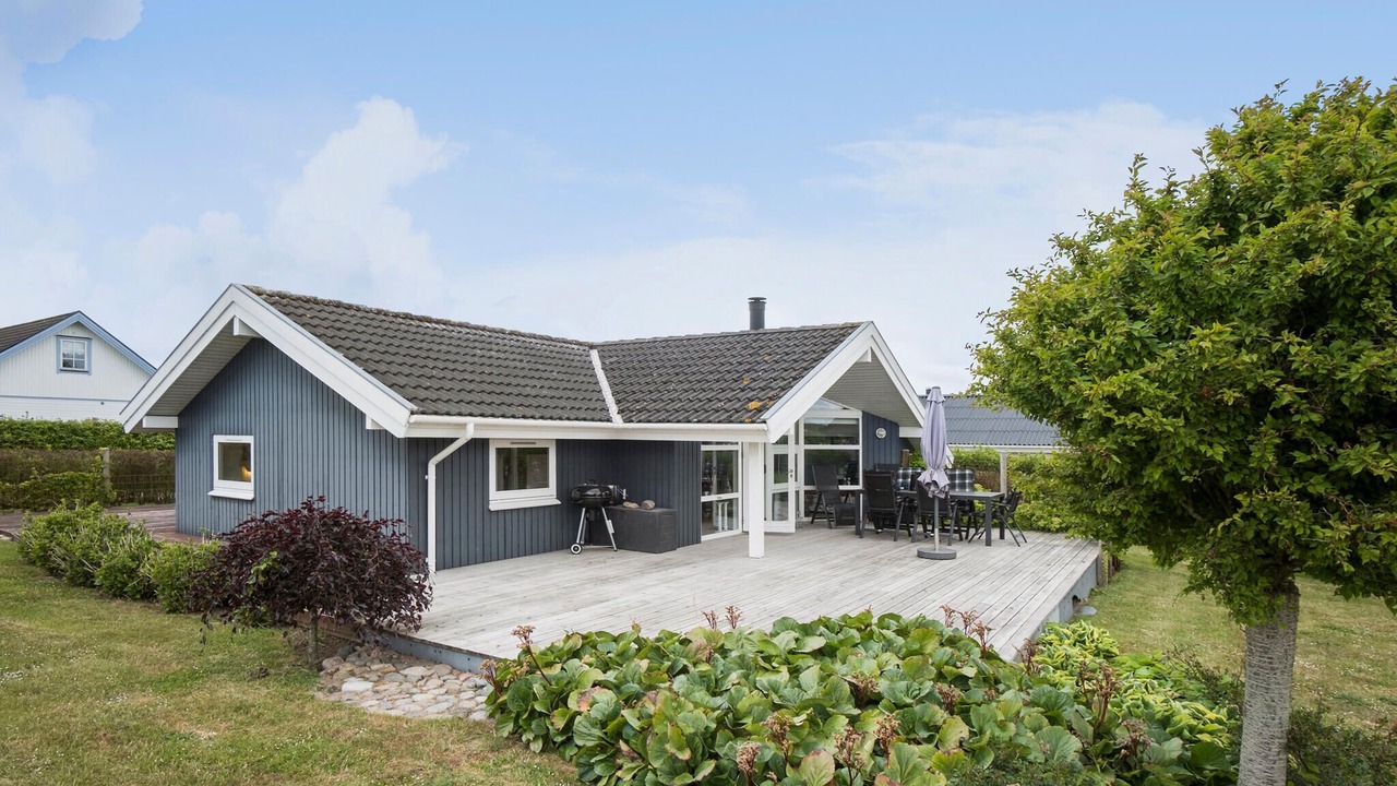 Photo of Others in Næs