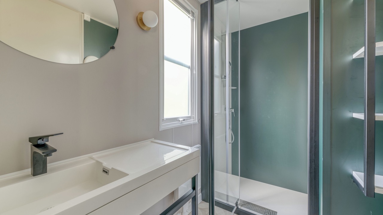 Photo of Bathroom in Le Bourg-d'Oisans