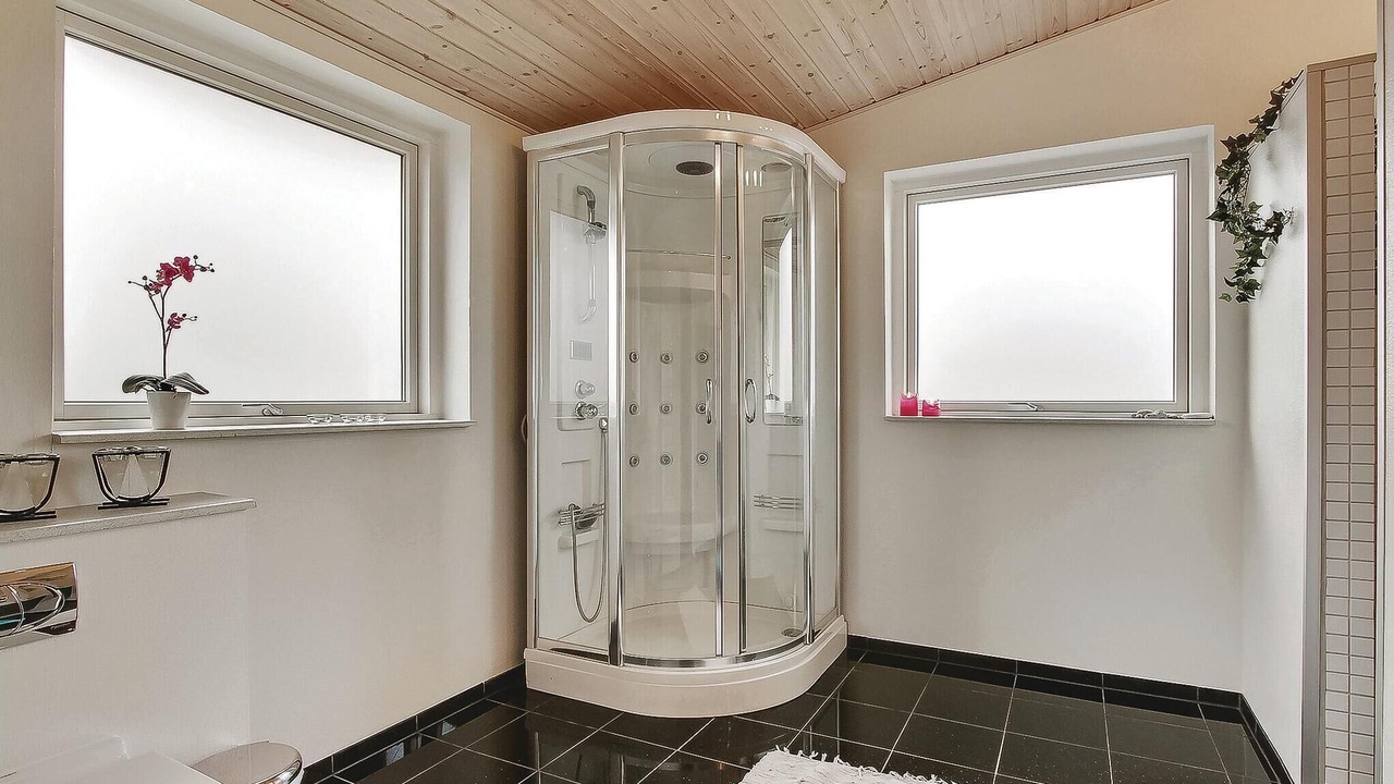 Photo of Bathroom in Vinderup