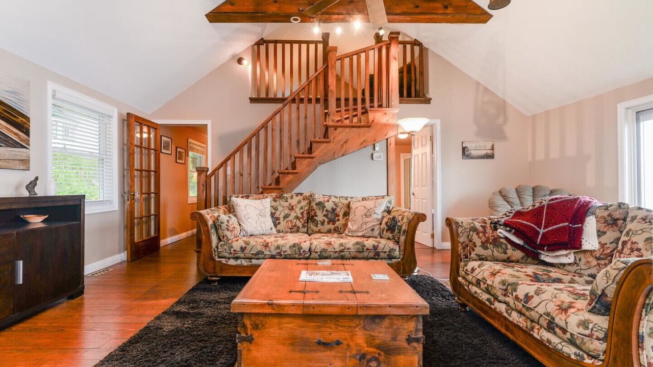 Photo of Livingroom in Cloyne