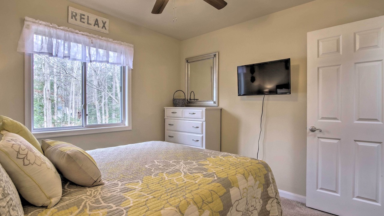 Photo of Bedroom in Ocean Pines