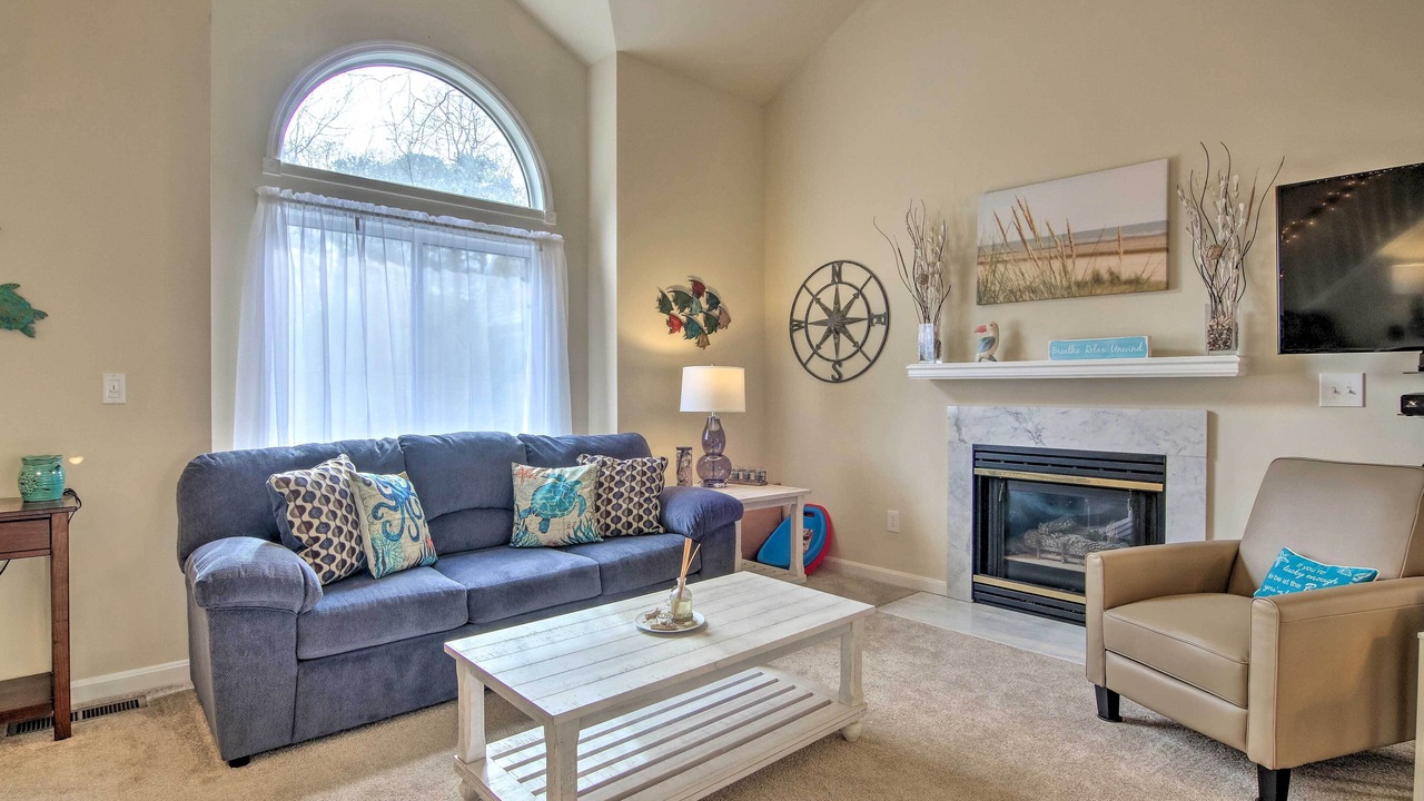 Photo of Livingroom in Ocean Pines