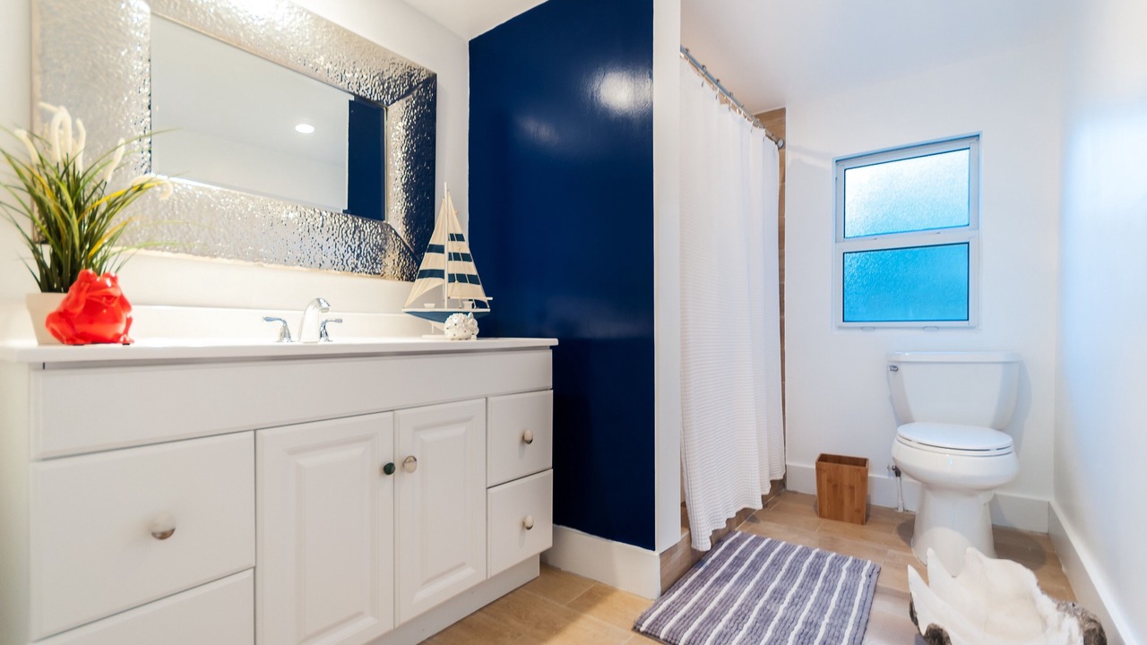 Photo of Bathroom in Hammer Point