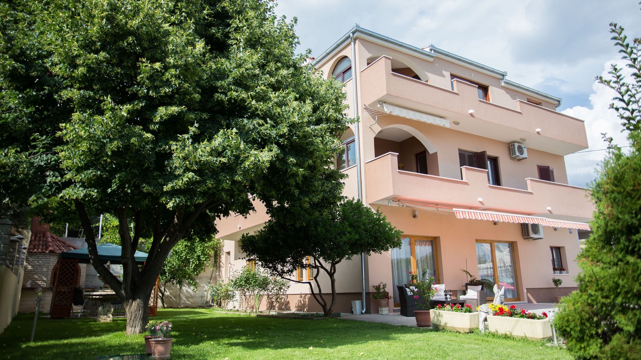 Photo of Outdoor in Kastela