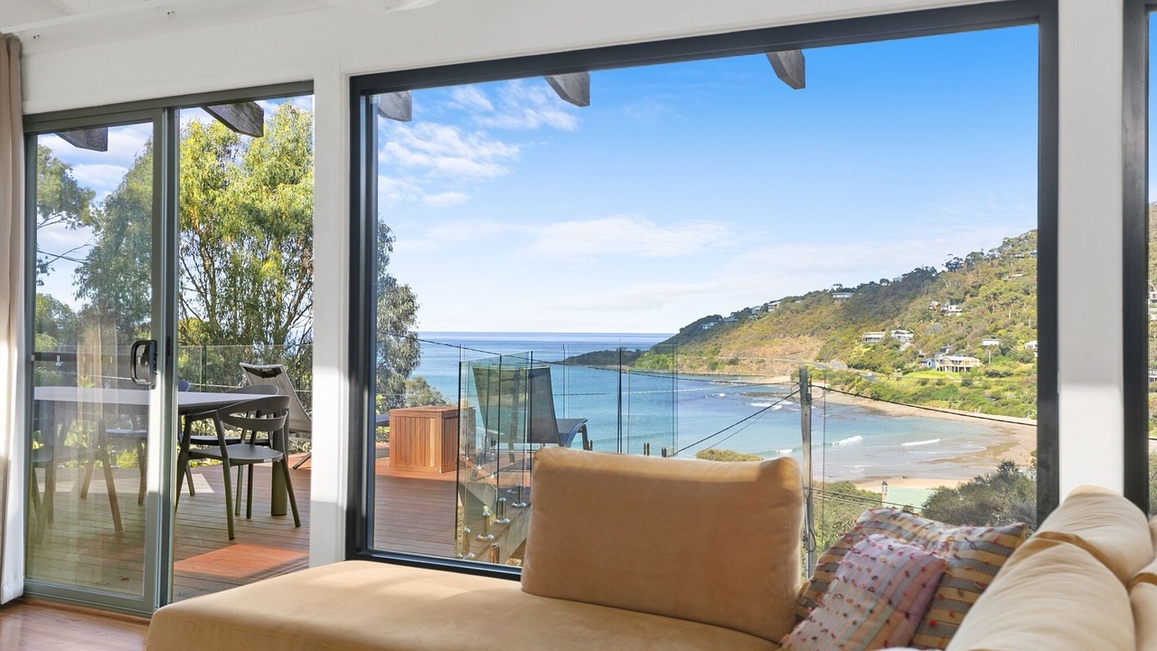 Photo of Livingroom in Wye River