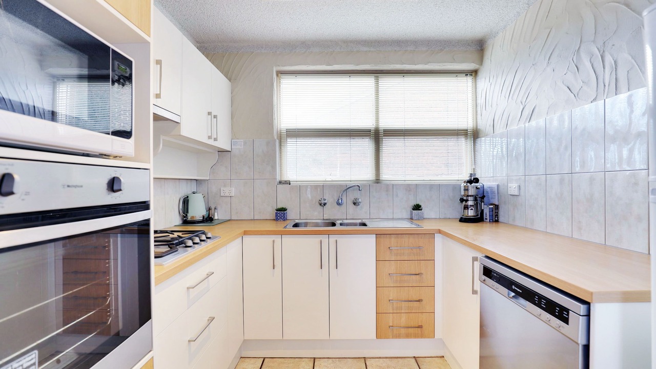 Photo of Kitchen in Glenelg North