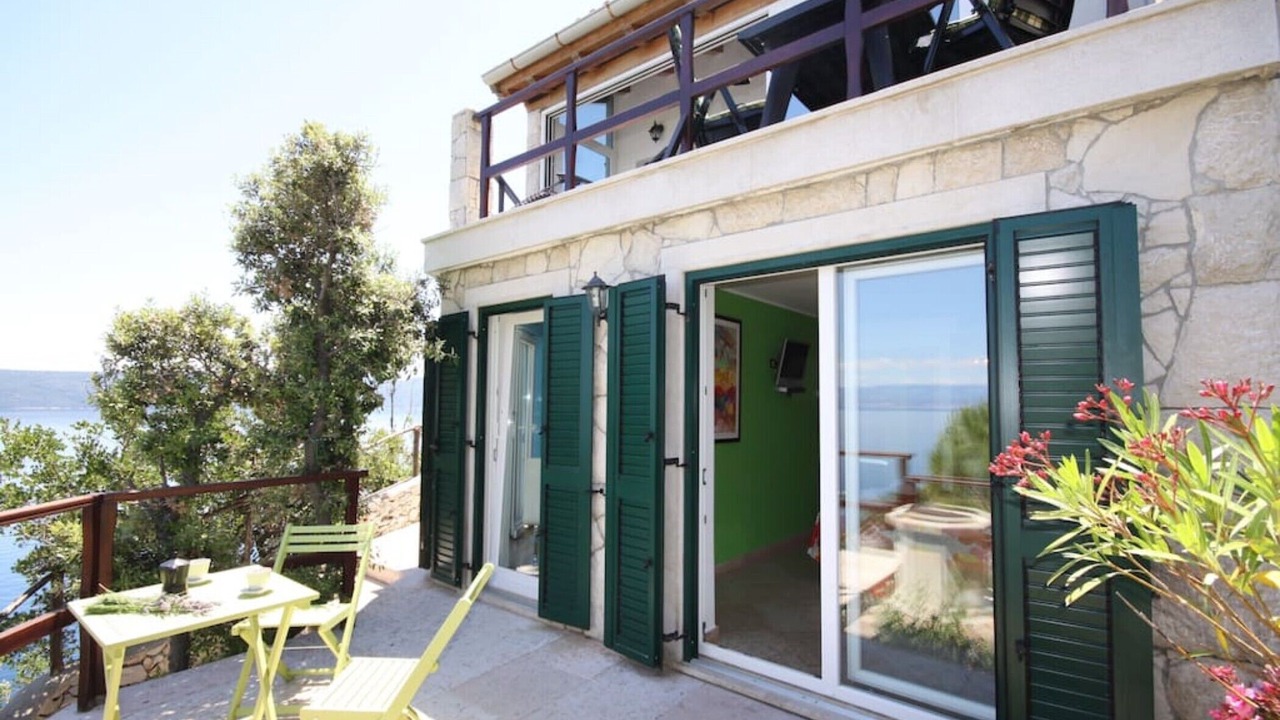 Photo of Outdoor in Brsec