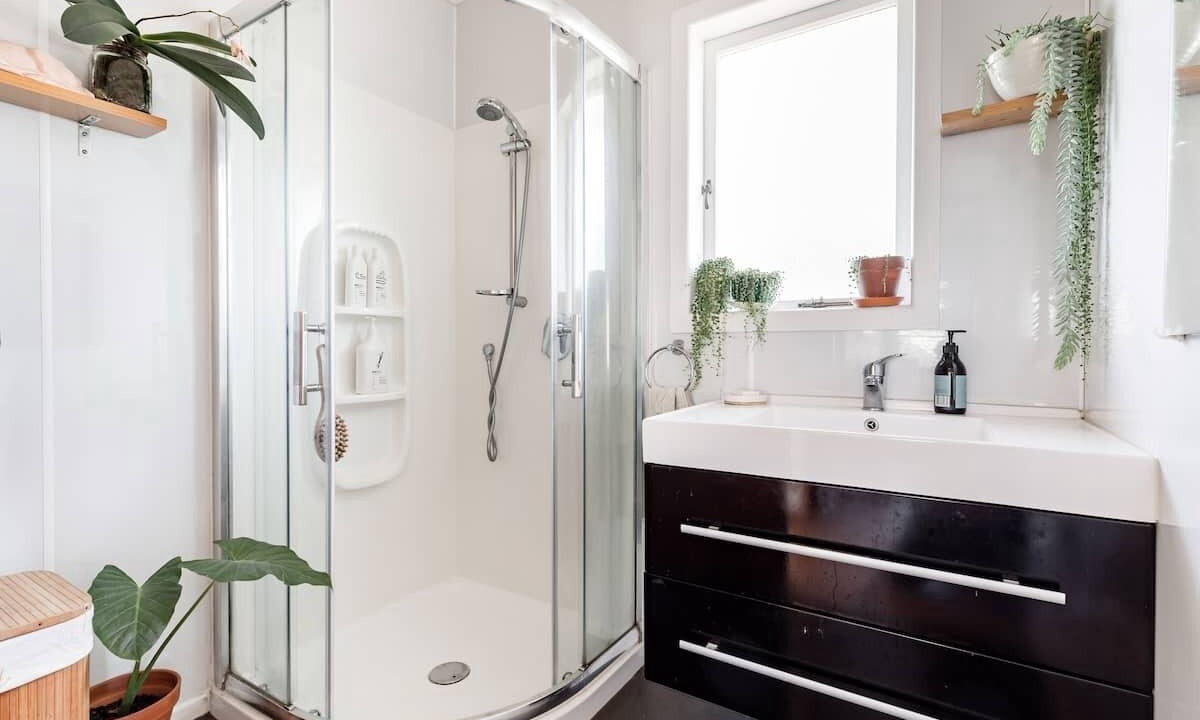 Photo of Bathroom in Otahuhu