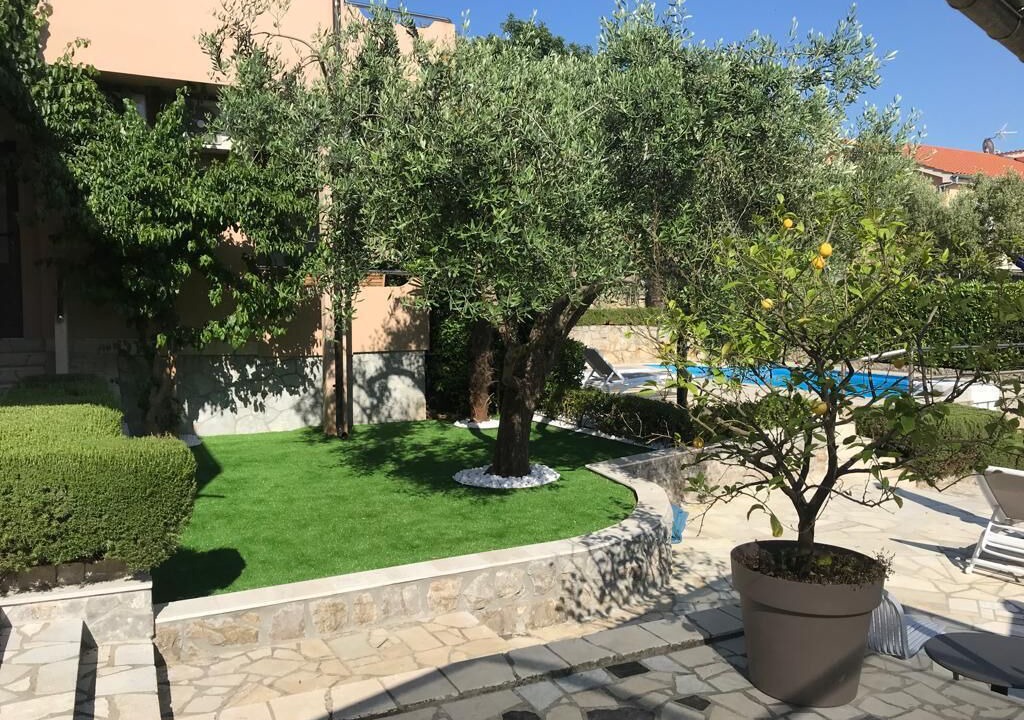 Photo of Outdoor in Kornic