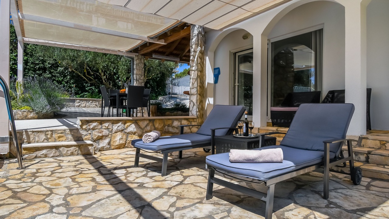 Photo of Outdoor in Slatine