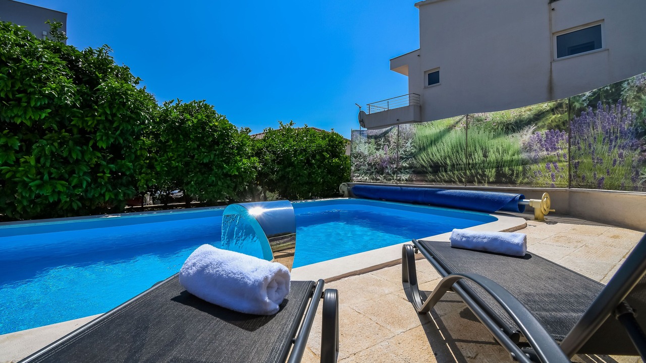 Photo of Outdoor in Slatine