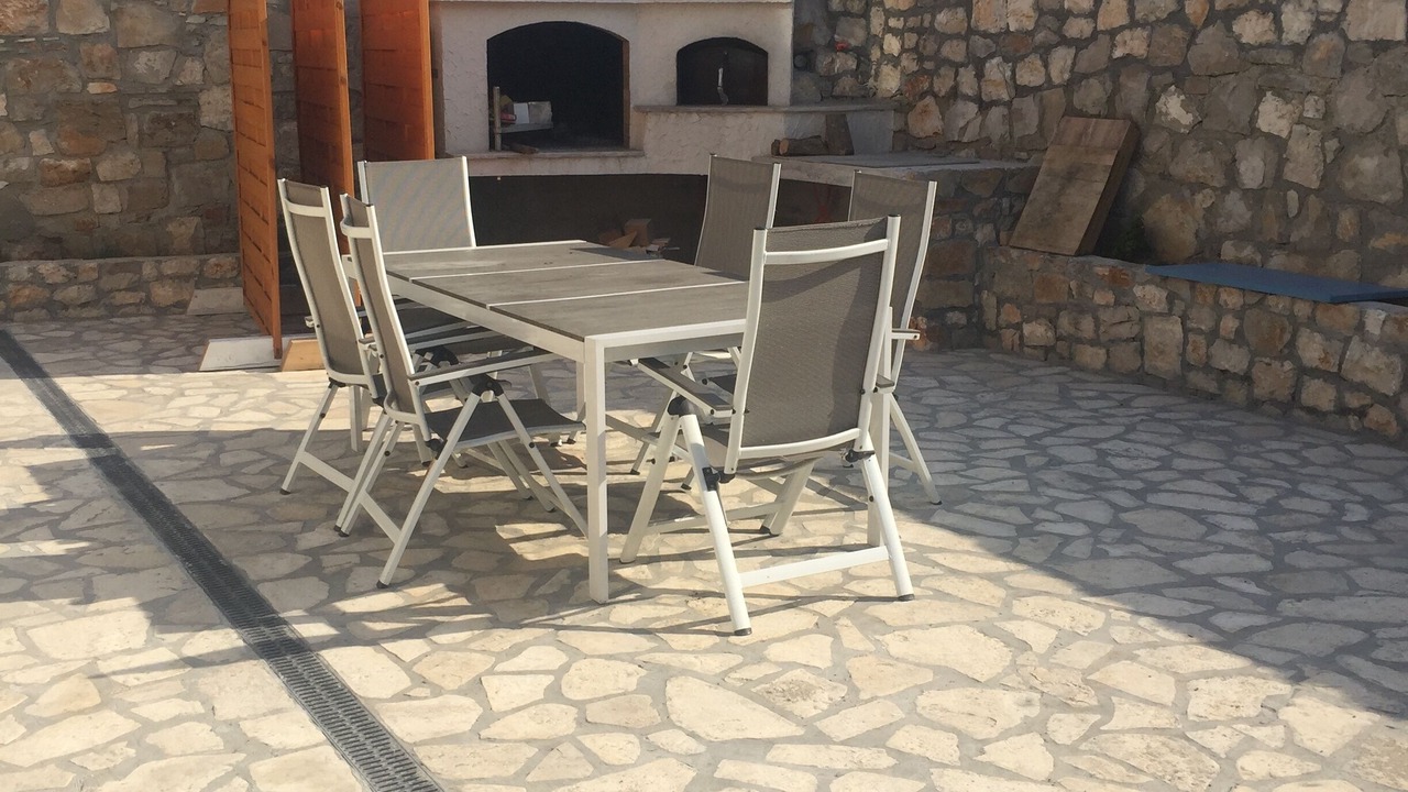 Photo of Outdoor in Veli Rat