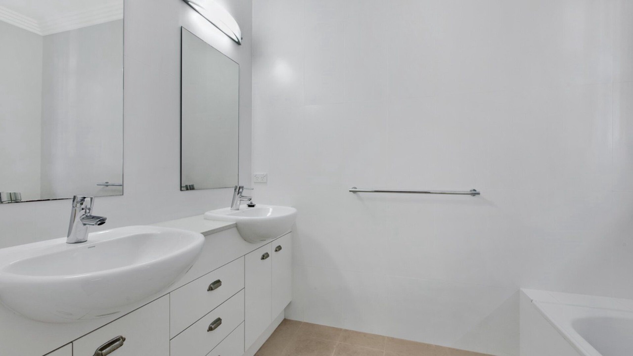 Photo of Bathroom in Avoca Beach