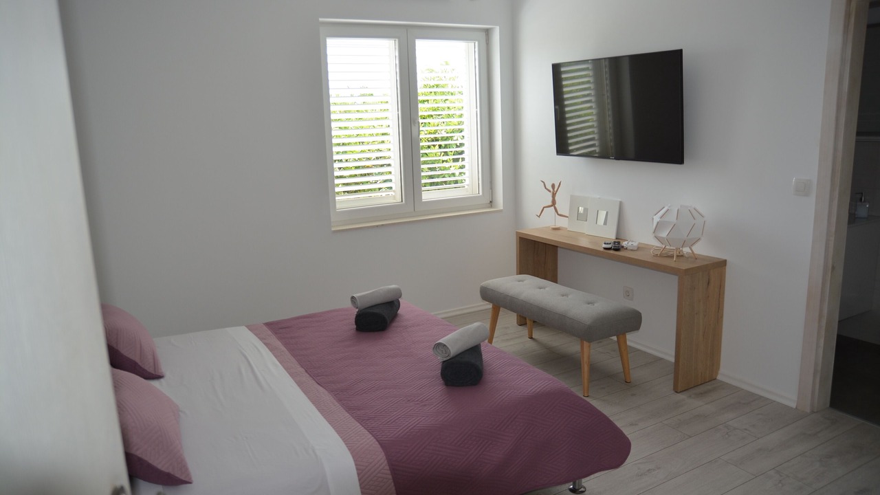 Photo of Bedroom in Ploce