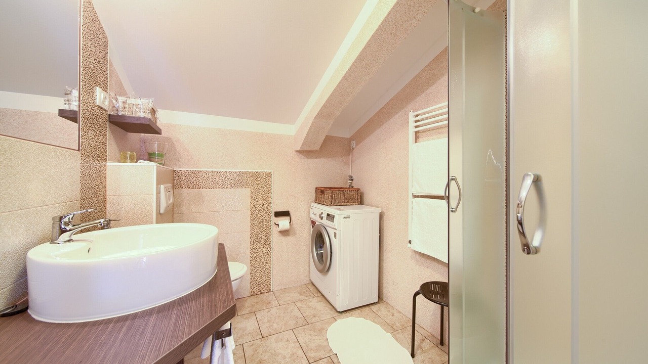 Photo of Bathroom in Mucici