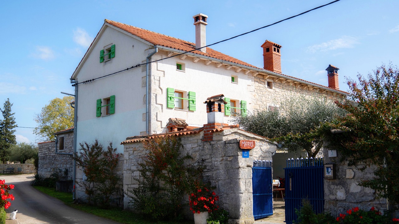 Photo of Outdoor in Peresiji