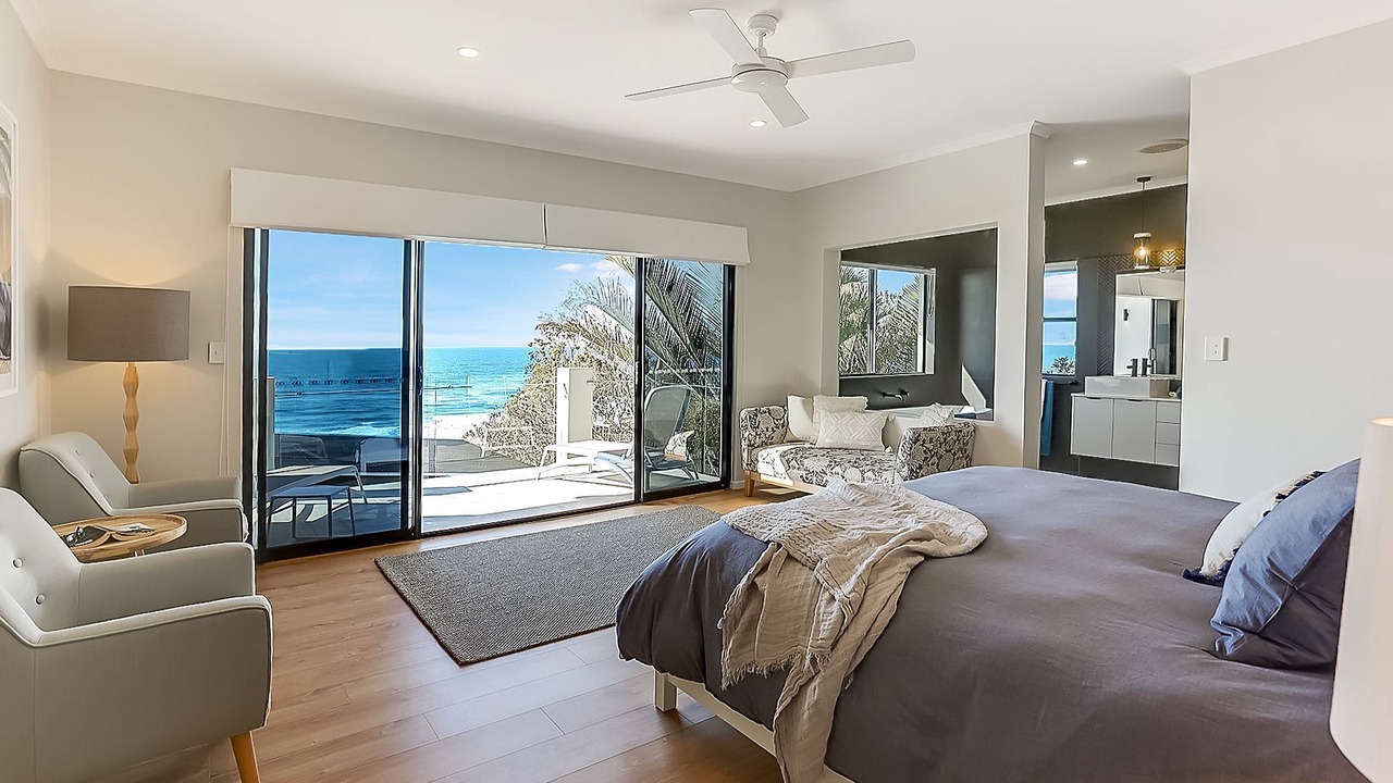 Photo of Bedroom in Castaways Beach