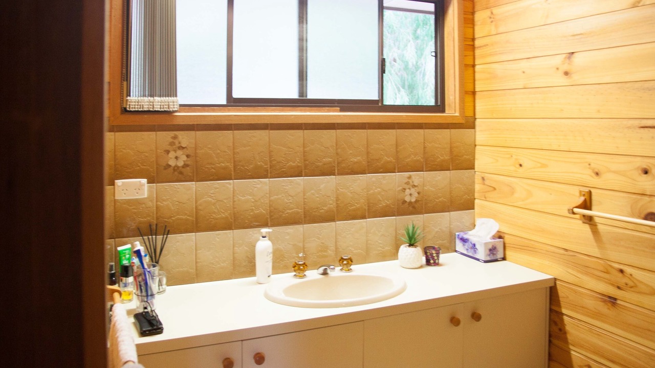 Photo of Bathroom in Kennett River