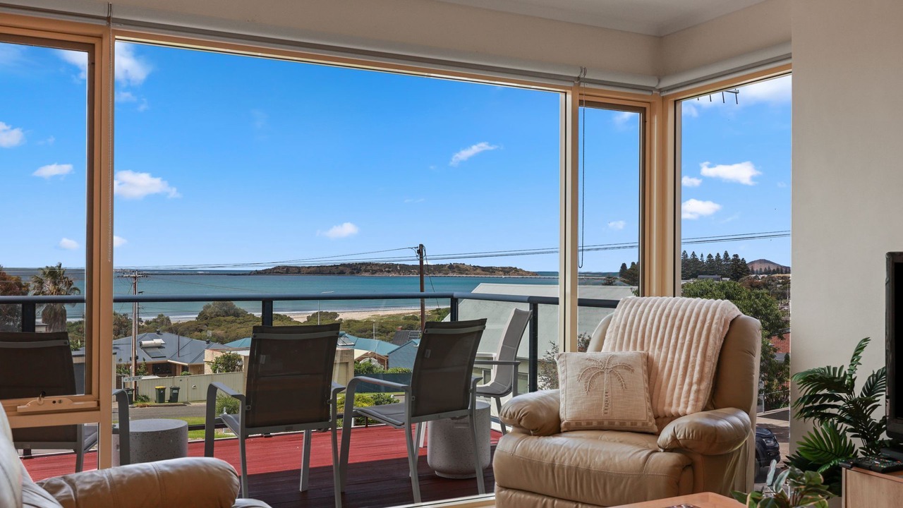 Photo of Livingroom in McCracken