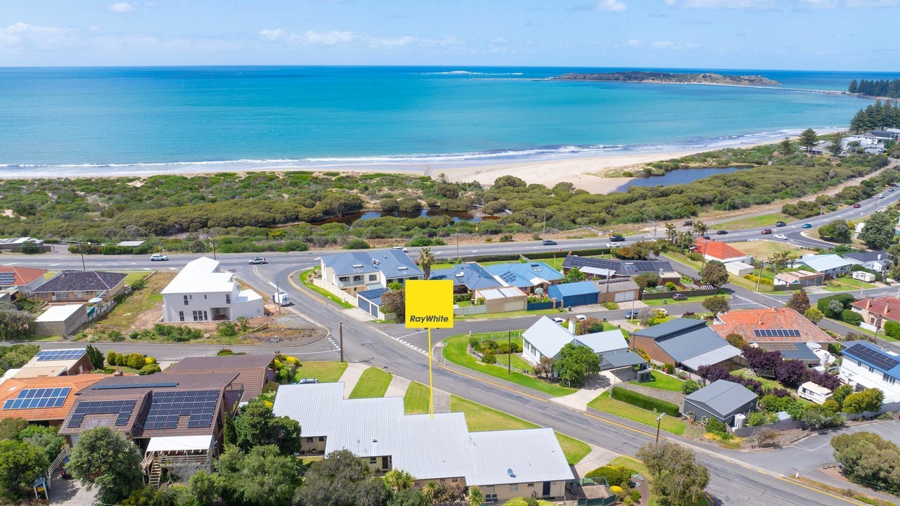 Photo of Outdoor in McCracken