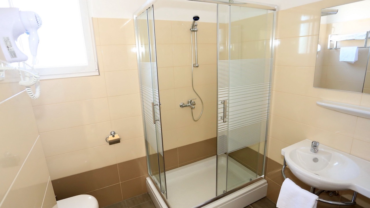 Photo of Bathroom in Rtina