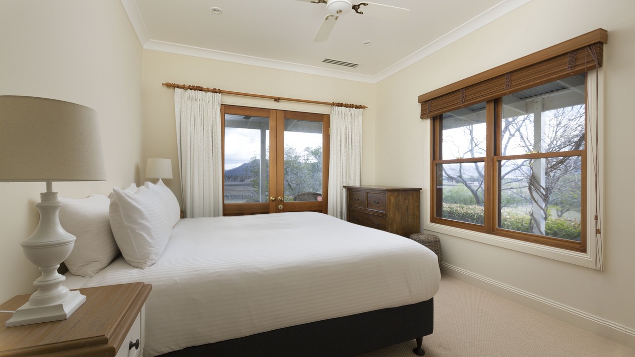 Photo of Bedroom in Broke