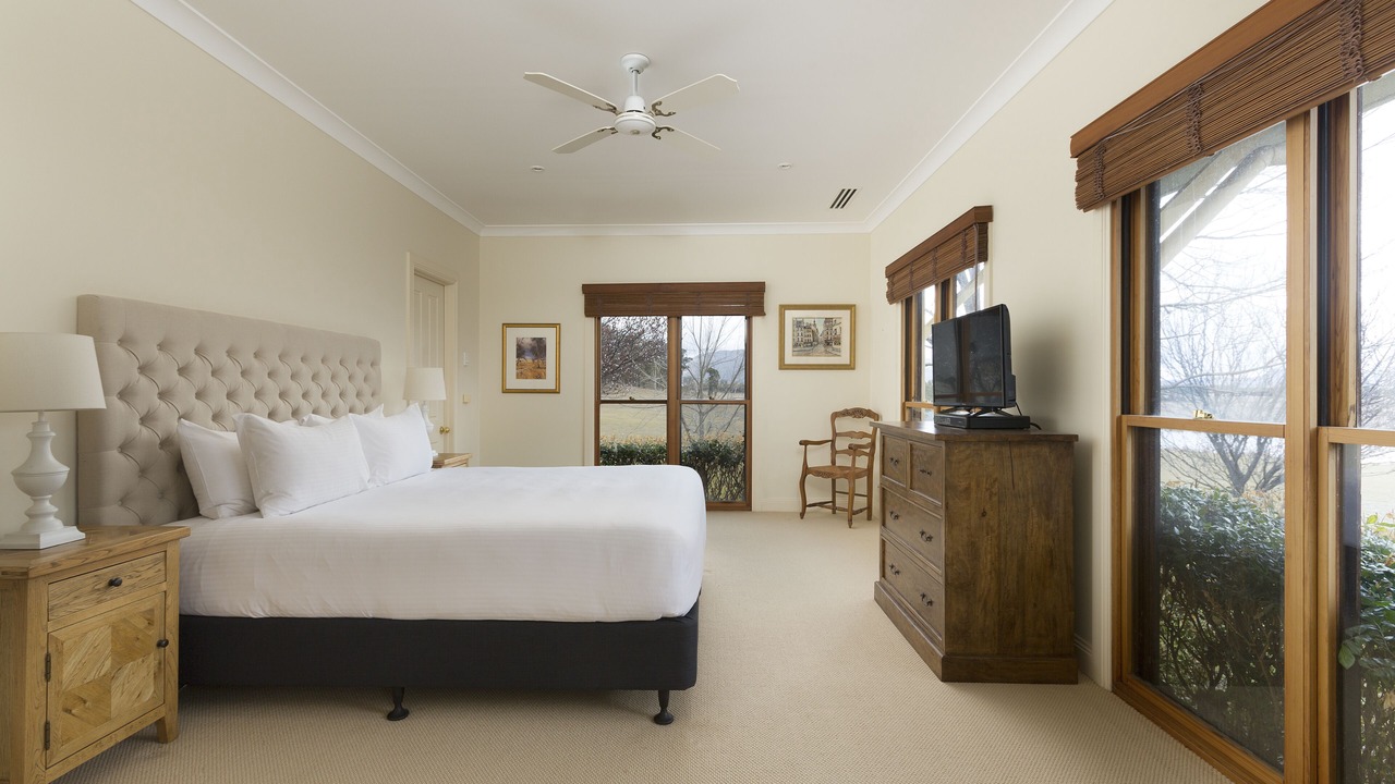 Photo of Bedroom in Broke