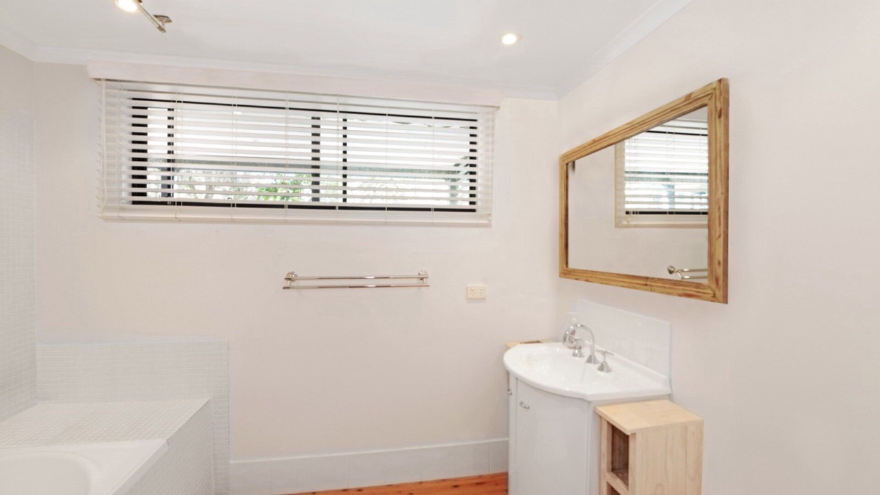 Photo of Bathroom in Avoca Beach