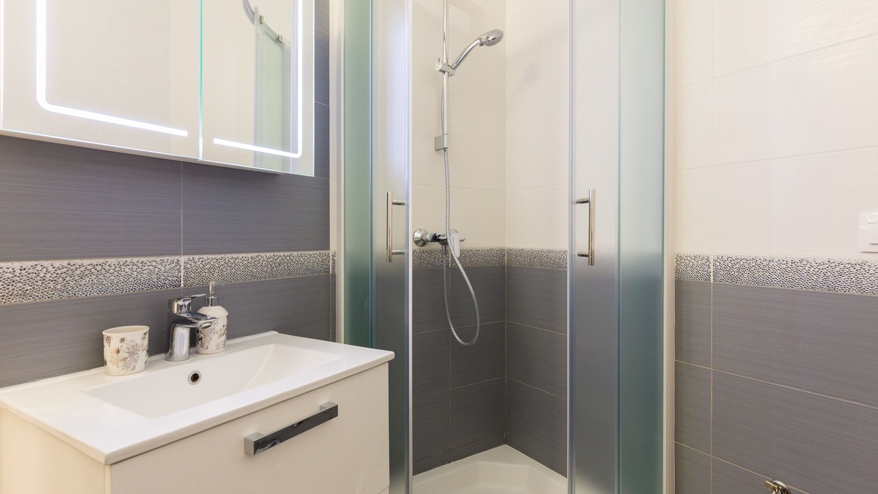 Photo of Bathroom in Popovici