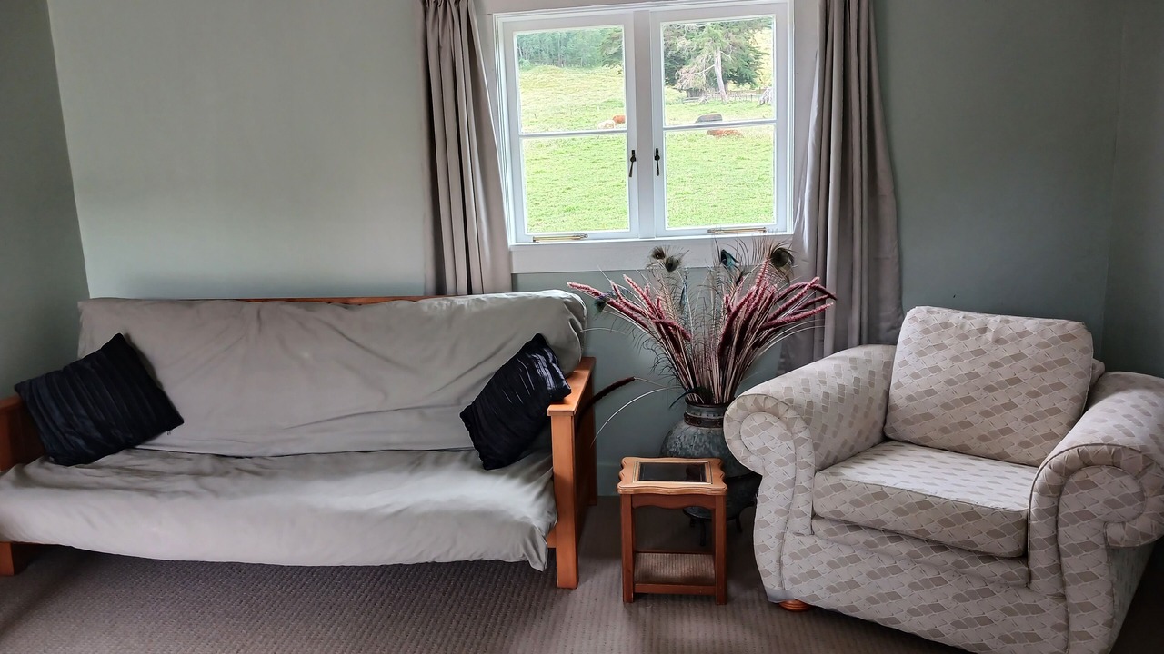 Photo of Livingroom in Coromandel Forest Park