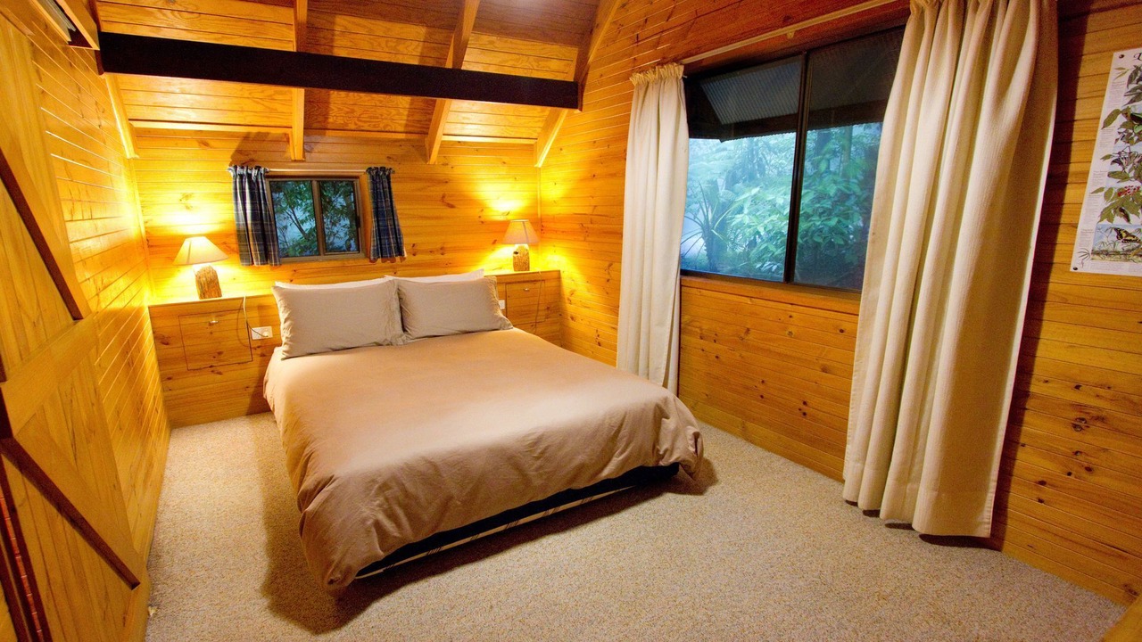 Photo of Bedroom in England Creek